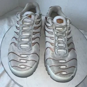 Rose gold tns nike best sale